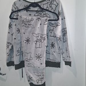 NEW Disney Mandalorian Soft 2PC Pajama Set Size Large THE CHILD